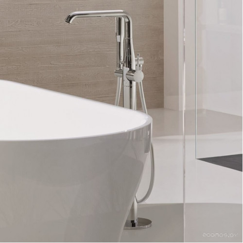 Смеситель Grohe Essence New 23491001 напольный