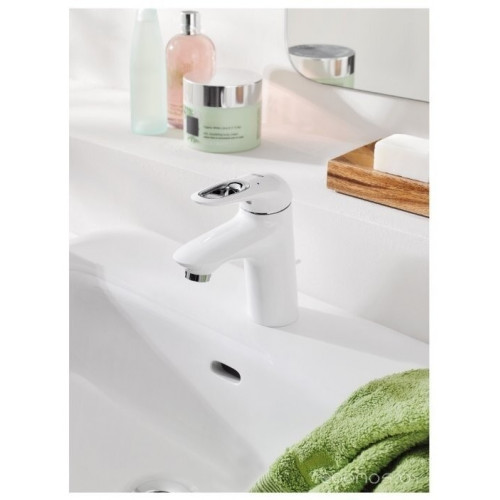 Смеситель Grohe Eurostyle 33558LS3