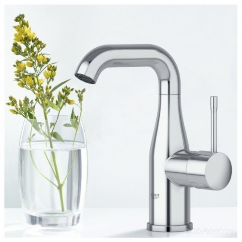 Смеситель Grohe Essence+ 23480001