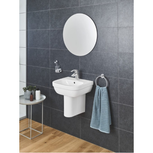 Умывальник Grohe 3932400H с гигиеническим покрытием 44.9x39.6